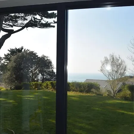 Flat 1 High Tide House, Mortehoe - Beautifully Designed Ground Floor Flat With Sea Views And Garden Exterior photo